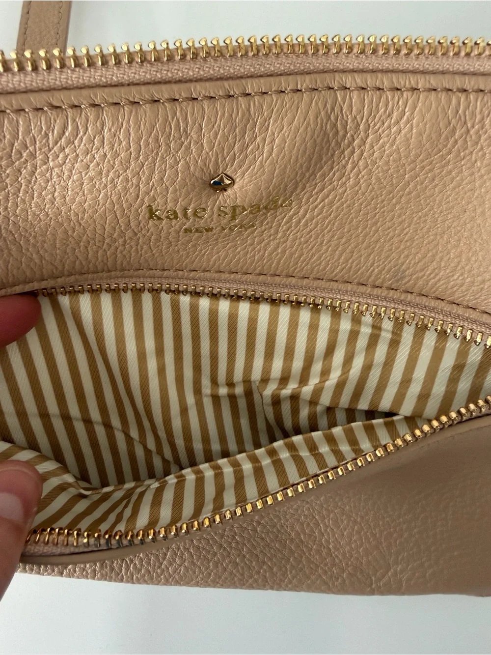 Kate Spade New York Pebbled Leather Crossbody Bag in Beige/Taupe